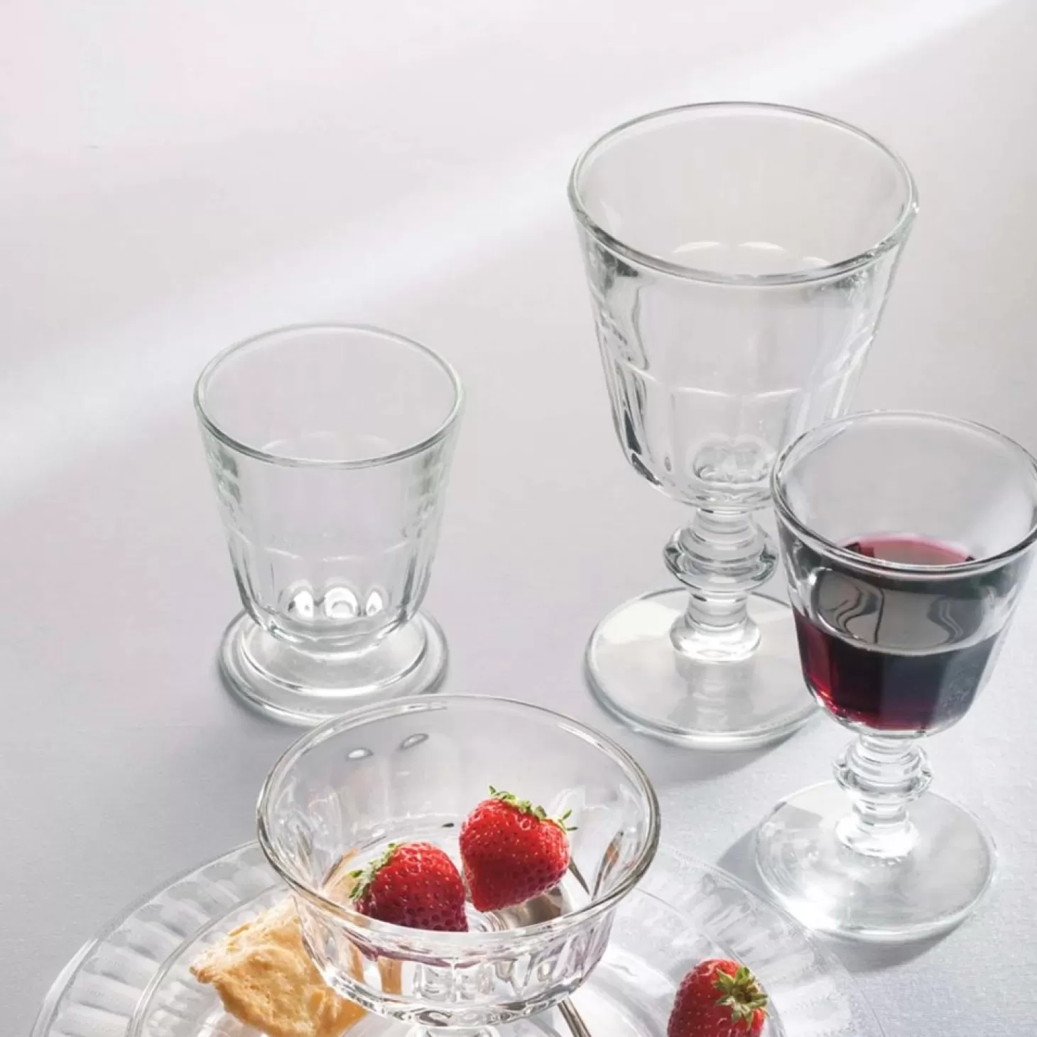 Decor Accents>Roger's Gardens Perigord French Wine Glass